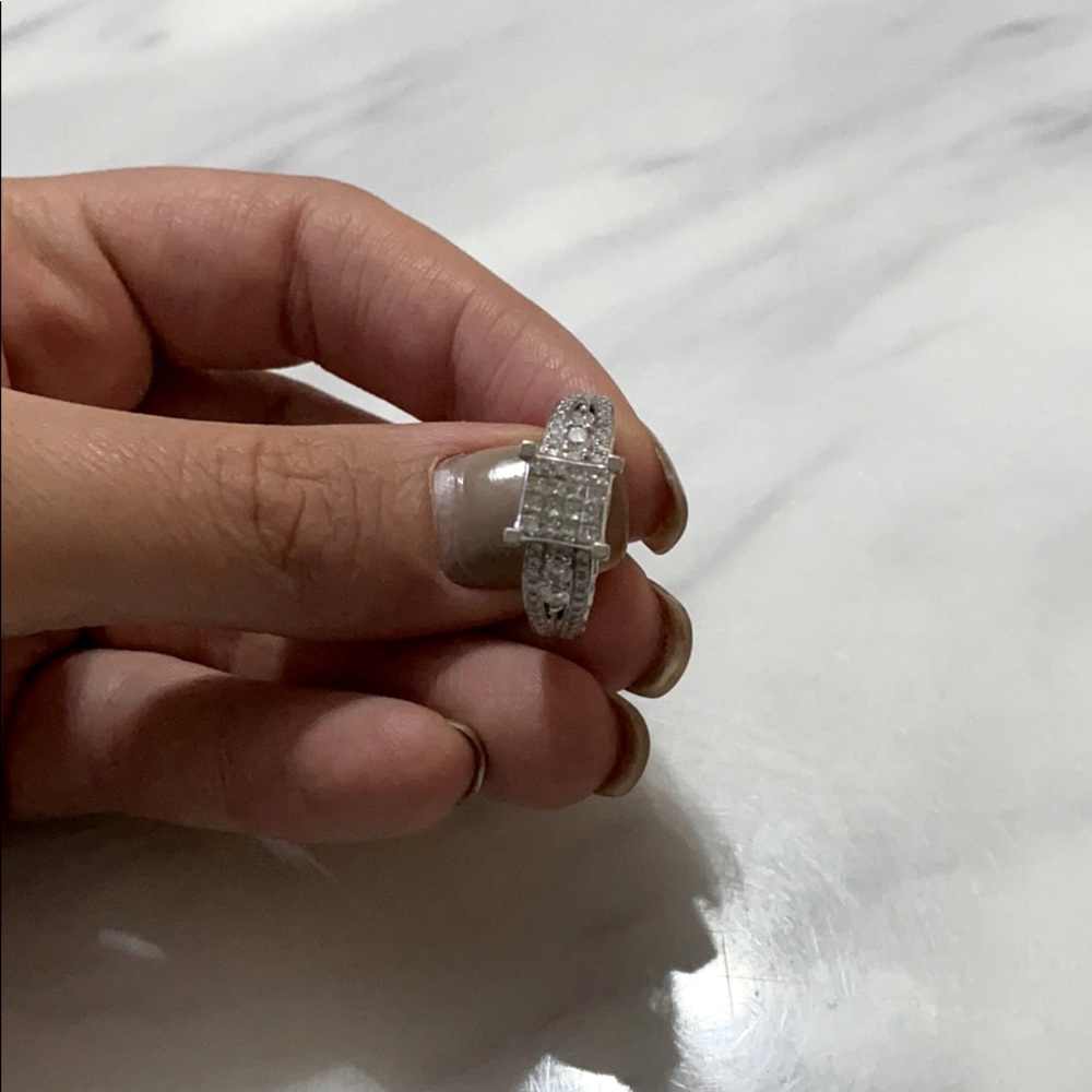 Diamond ring - Picture 3 of 7